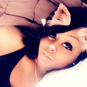 Meet your Posher, Troya